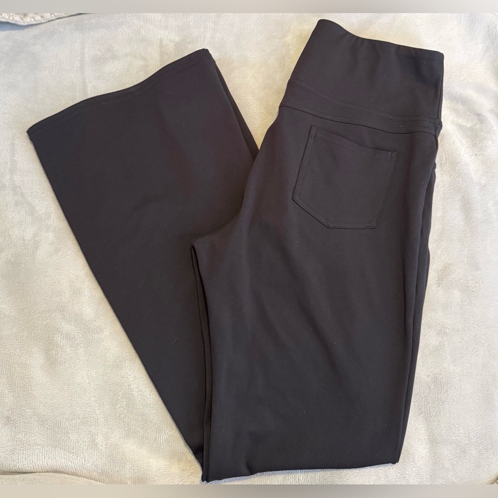 HALARA Women Black Flare Leggings / Pants